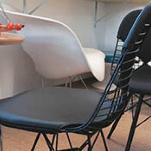 Vitra Stuhl Beschichtung und Polster Erneuerung